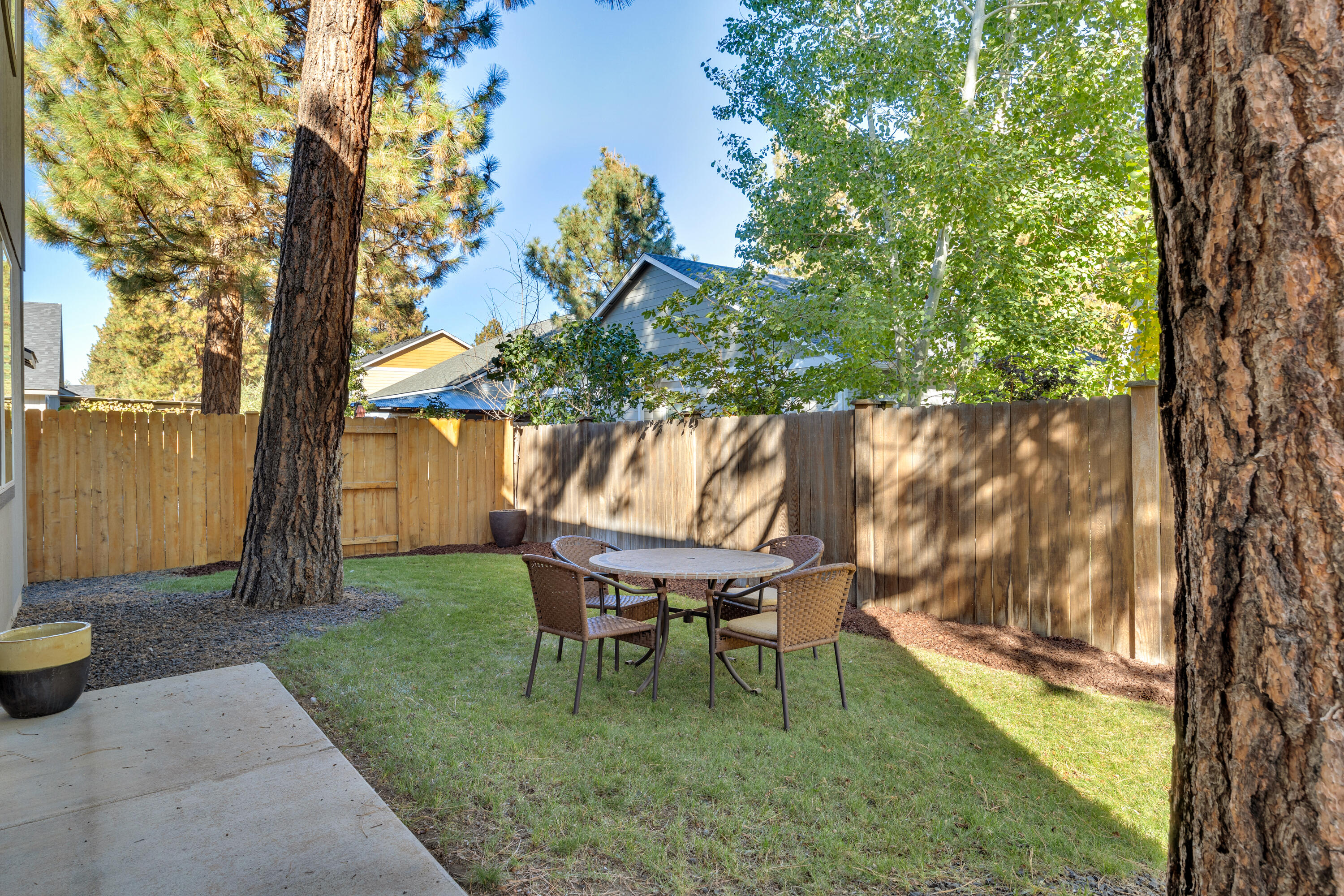 Mckenzie Meadow Vill - Residential