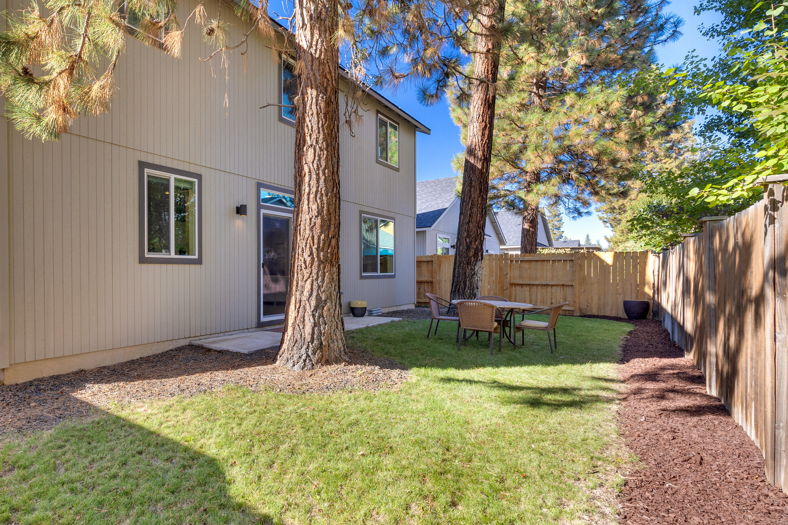 Mckenzie Meadow Vill - Residential