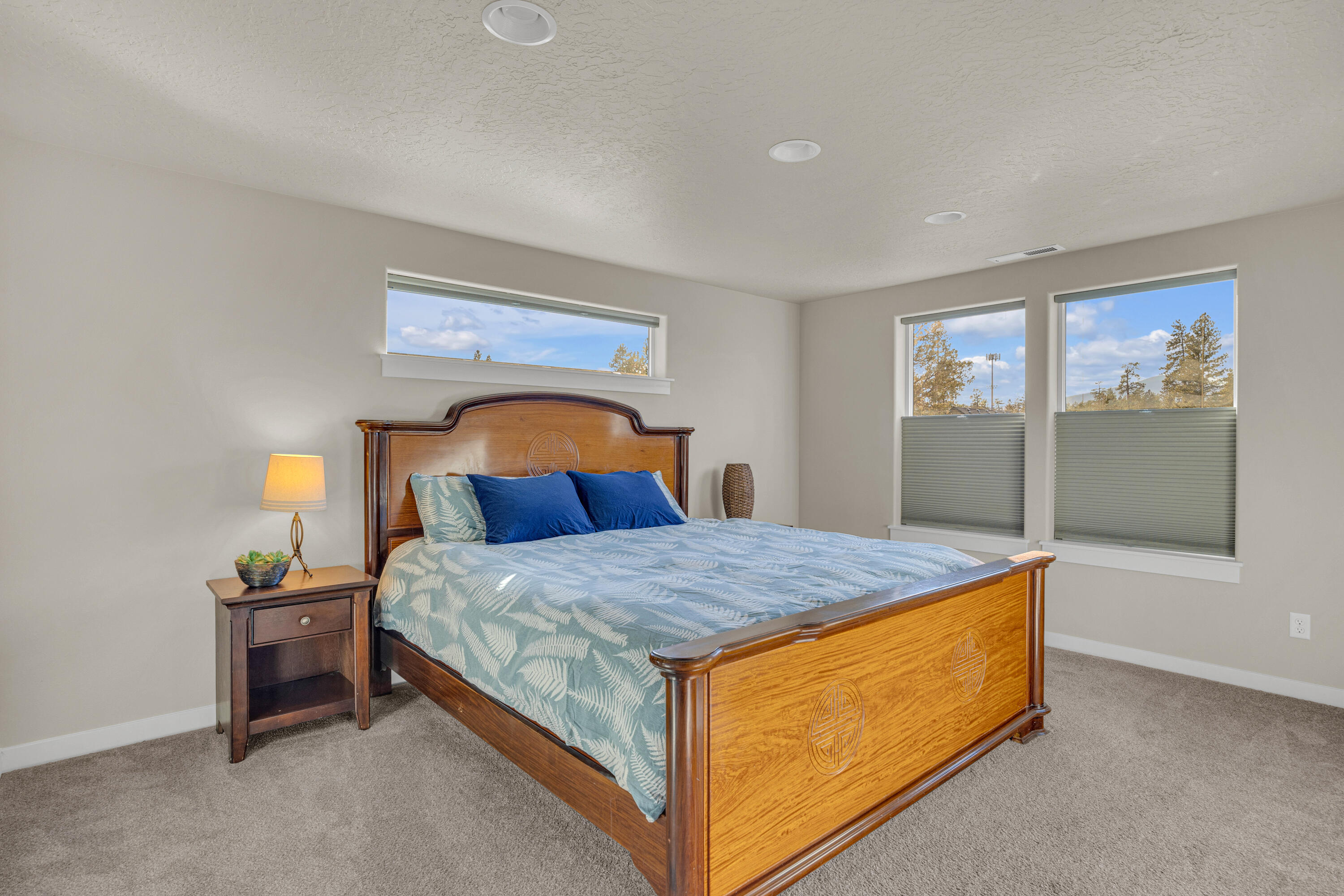 Mckenzie Meadow Vill - Residential