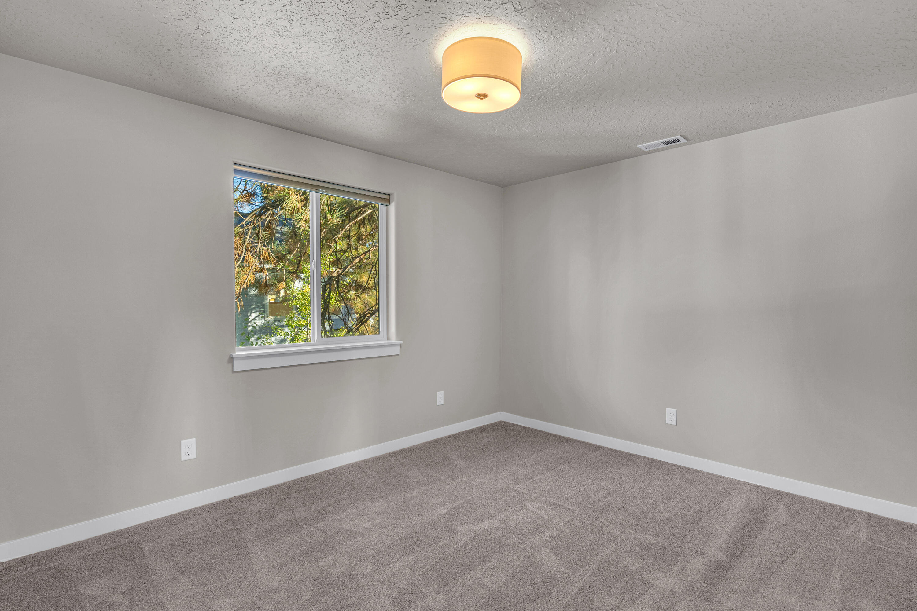 Mckenzie Meadow Vill - Residential