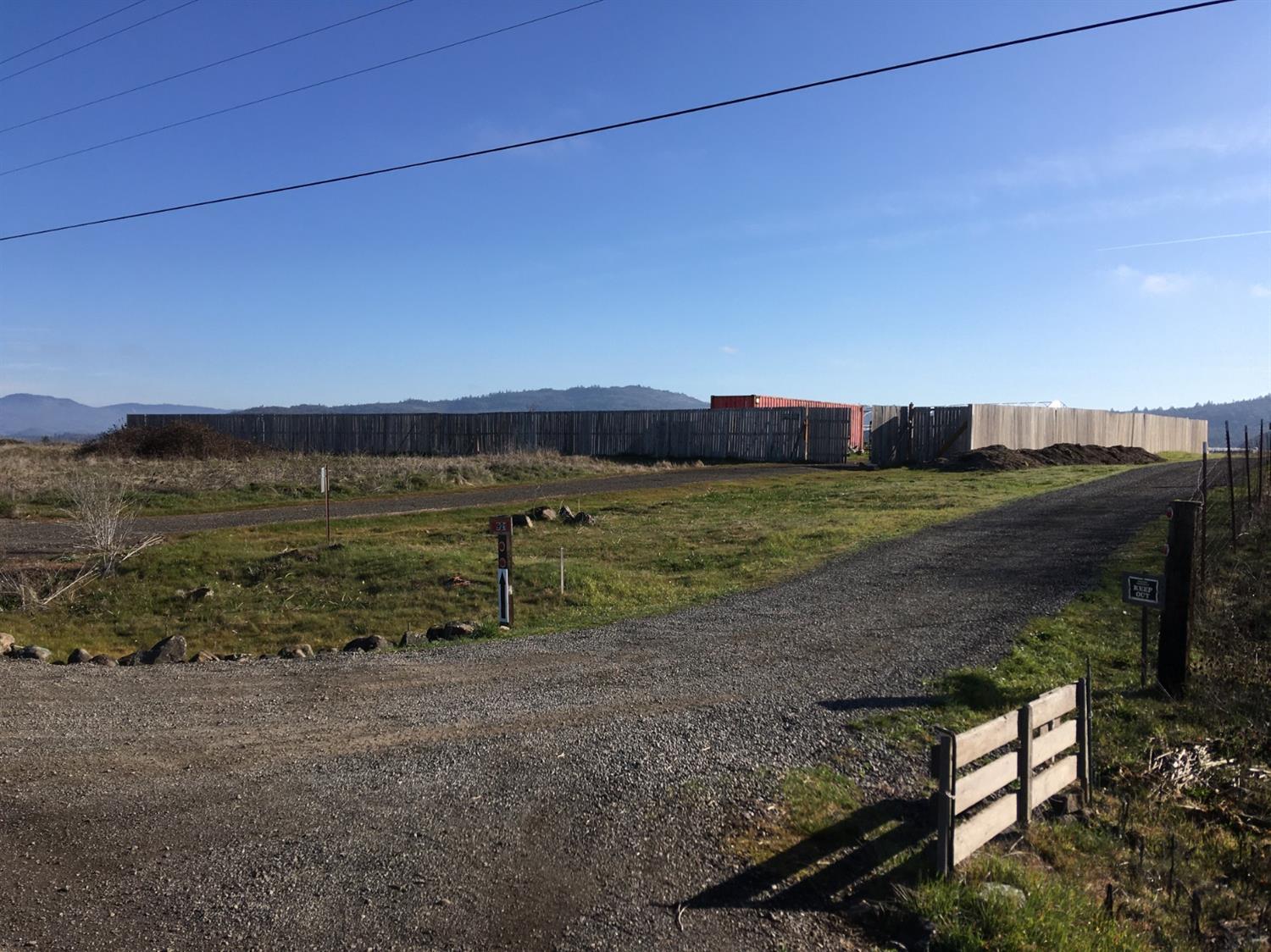 Dry Creek Airpark - Land