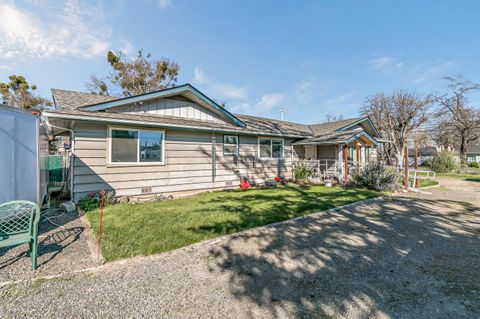 Tiny photo for 3200 Hanley Road, Central Point, OR 97502 (MLS # 220217512)