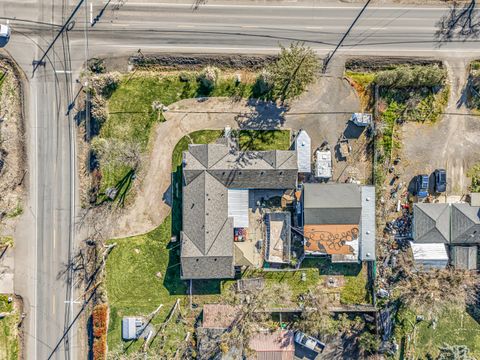 Tiny photo for 3200 Hanley Road, Central Point, OR 97502 (MLS # 220217512)