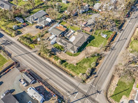 Tiny photo for 3200 Hanley Road, Central Point, OR 97502 (MLS # 220217512)