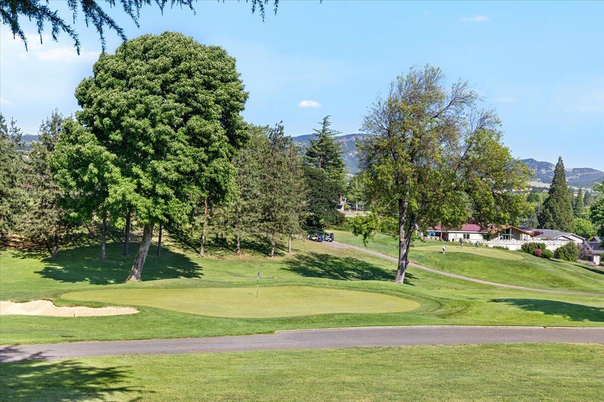 Rogue Valley Estates Subdivision - Residential