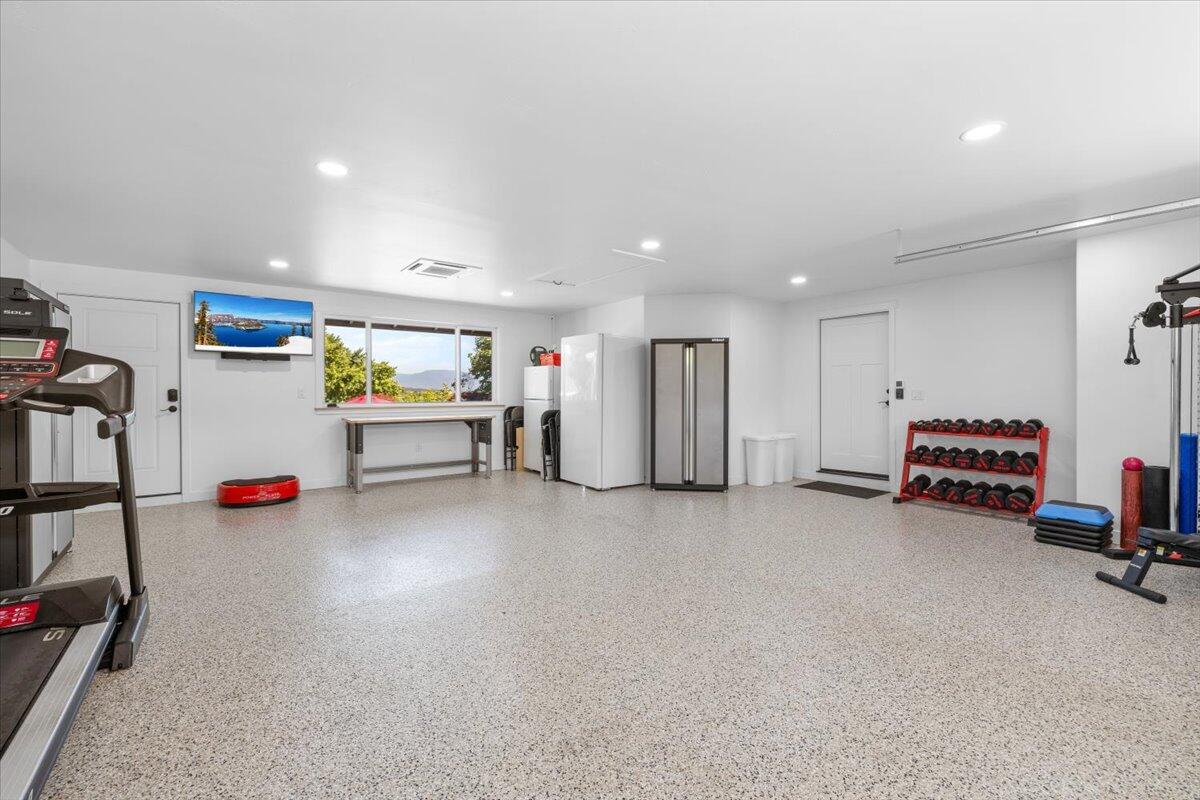 Rogue Valley Estates Subdivision - Residential