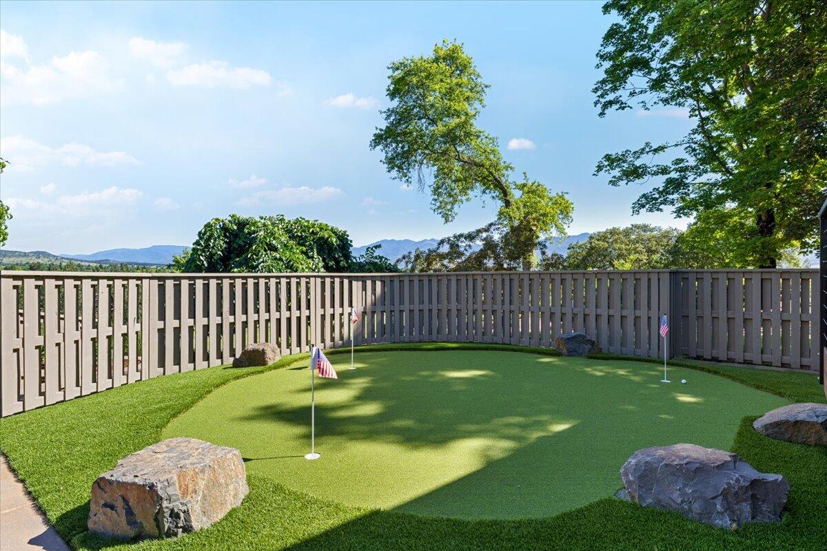 Rogue Valley Estates Subdivision - Residential