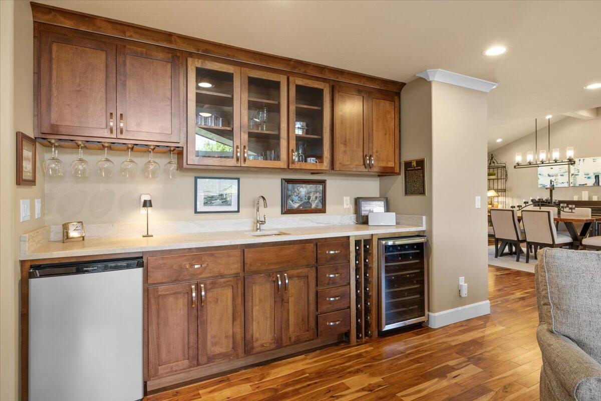 Rogue Valley Estates Subdivision - Residential