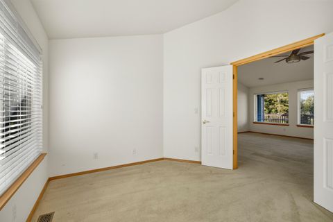 Tiny photo for 4315 SW Ben Hogan Drive, Redmond, OR 97756 (MLS # 220210937)