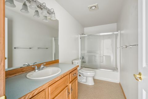 Tiny photo for 4315 SW Ben Hogan Drive, Redmond, OR 97756 (MLS # 220210937)