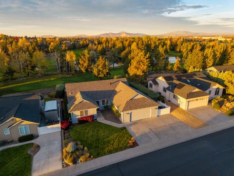Tiny photo for 4315 SW Ben Hogan Drive, Redmond, OR 97756 (MLS # 220210937)