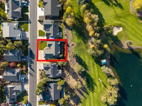 Tiny photo for 4315 SW Ben Hogan Drive, Redmond, OR 97756 (MLS # 220210937)