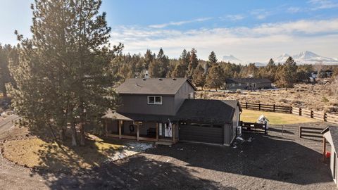 Tiny photo for 66511 Ponderosa Loop, Bend, OR 97703 (MLS # 220213596)