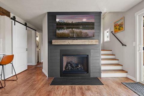 Tiny photo for 66511 Ponderosa Loop, Bend, OR 97703 (MLS # 220213596)