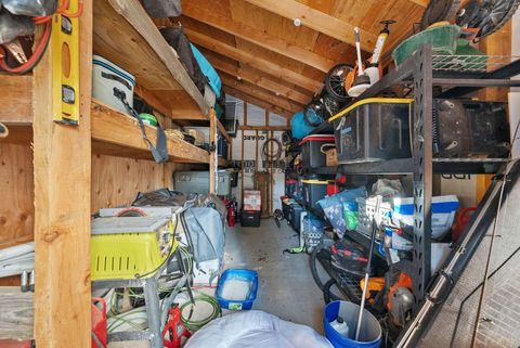 Tiny photo for 66511 Ponderosa Loop, Bend, OR 97703 (MLS # 220213596)