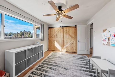 Tiny photo for 66511 Ponderosa Loop, Bend, OR 97703 (MLS # 220213596)