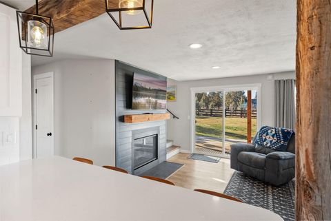 Tiny photo for 66511 Ponderosa Loop, Bend, OR 97703 (MLS # 220213596)