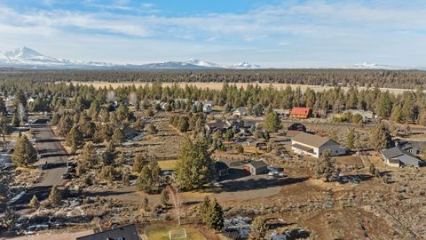 Tiny photo for 66511 Ponderosa Loop, Bend, OR 97703 (MLS # 220213596)