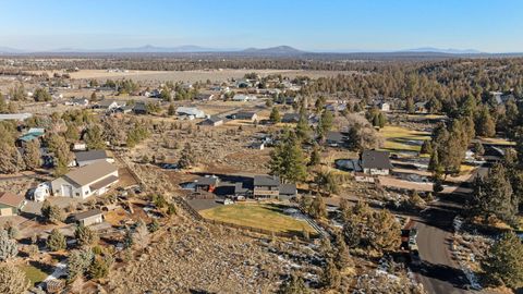 Tiny photo for 66511 Ponderosa Loop, Bend, OR 97703 (MLS # 220213596)