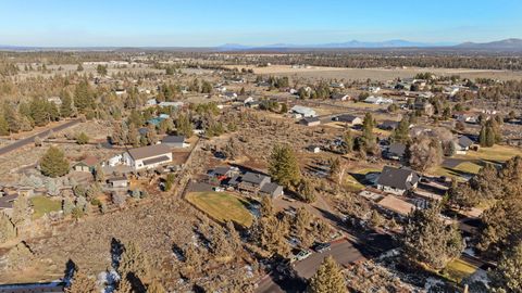 Tiny photo for 66511 Ponderosa Loop, Bend, OR 97703 (MLS # 220213596)
