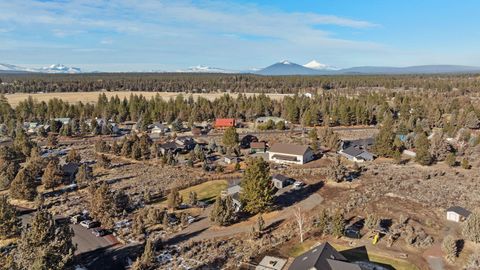 Tiny photo for 66511 Ponderosa Loop, Bend, OR 97703 (MLS # 220213596)
