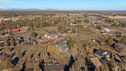 Tiny photo for 66511 Ponderosa Loop, Bend, OR 97703 (MLS # 220213596)
