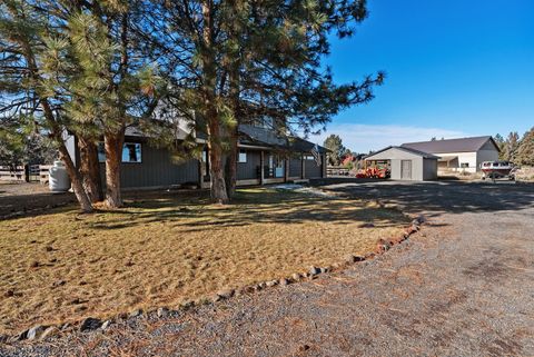 Tiny photo for 66511 Ponderosa Loop, Bend, OR 97703 (MLS # 220213596)