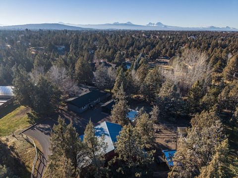 Tiny photo for 63425 Deschutes Market Road, Bend, OR 97701 (MLS # 220214084)