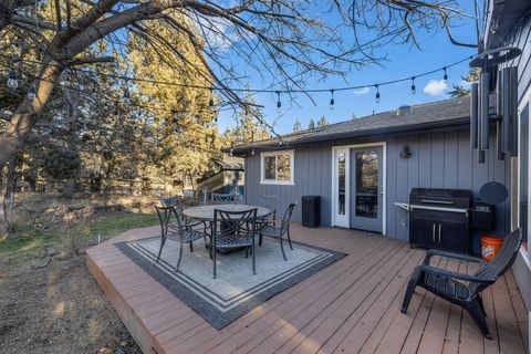 Tiny photo for 63425 Deschutes Market Road, Bend, OR 97701 (MLS # 220214084)