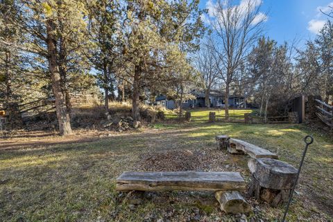 Tiny photo for 63425 Deschutes Market Road, Bend, OR 97701 (MLS # 220214084)