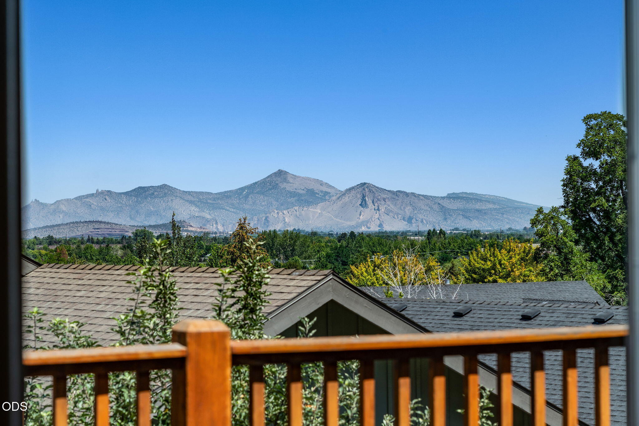 3551 SW Salmon Court