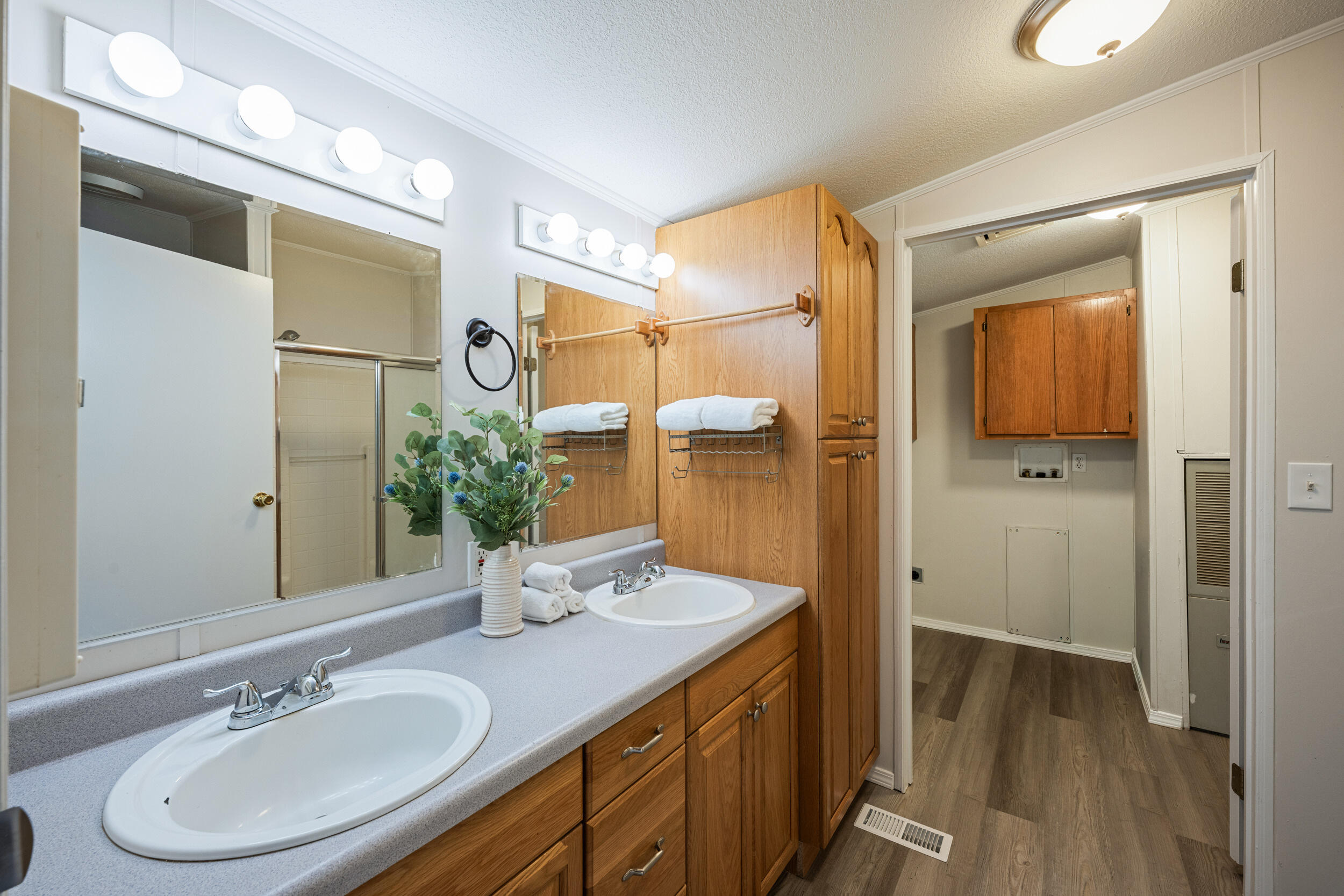 Crescent - Residential