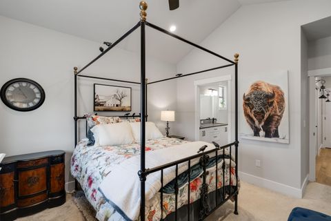 Tiny photo for 51979 Musket Drive, La Pine, OR 97739 (MLS # 220220504)