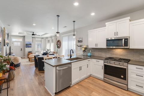Tiny photo for 51979 Musket Drive, La Pine, OR 97739 (MLS # 220220504)