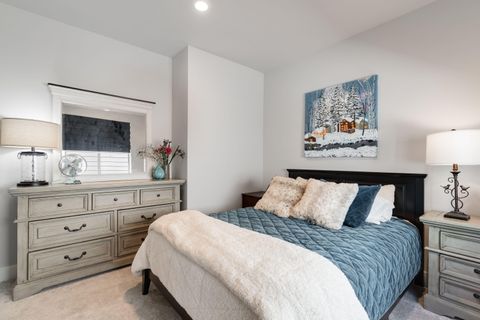 Tiny photo for 51979 Musket Drive, La Pine, OR 97739 (MLS # 220220504)