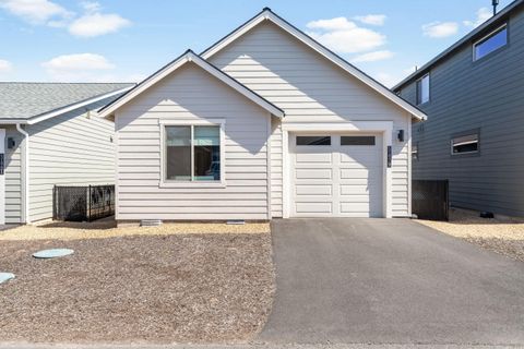Tiny photo for 51979 Musket Drive, La Pine, OR 97739 (MLS # 220220504)