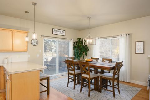 Tiny photo for 61701 Darla Place, Bend, OR 97702 (MLS # 220212320)