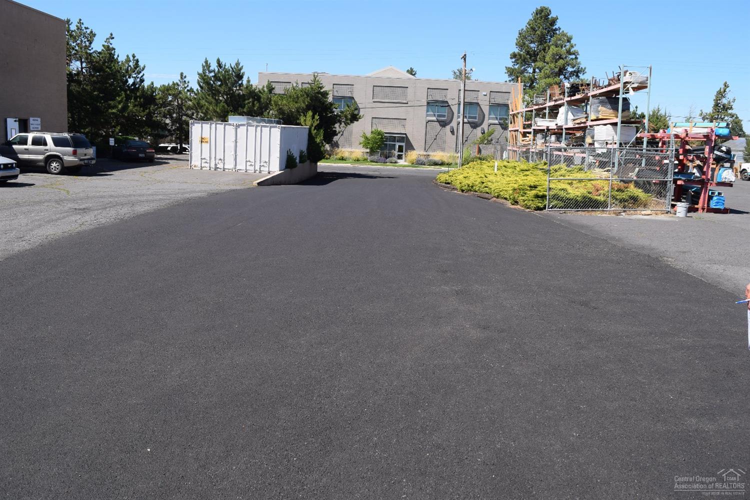 CLAB - Commercial Sale