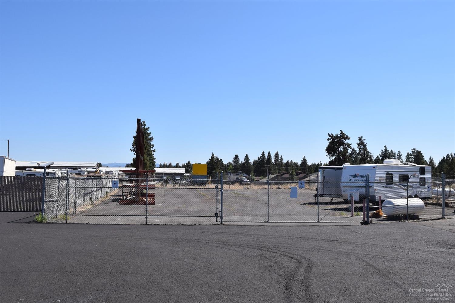 CLAB - Commercial Sale