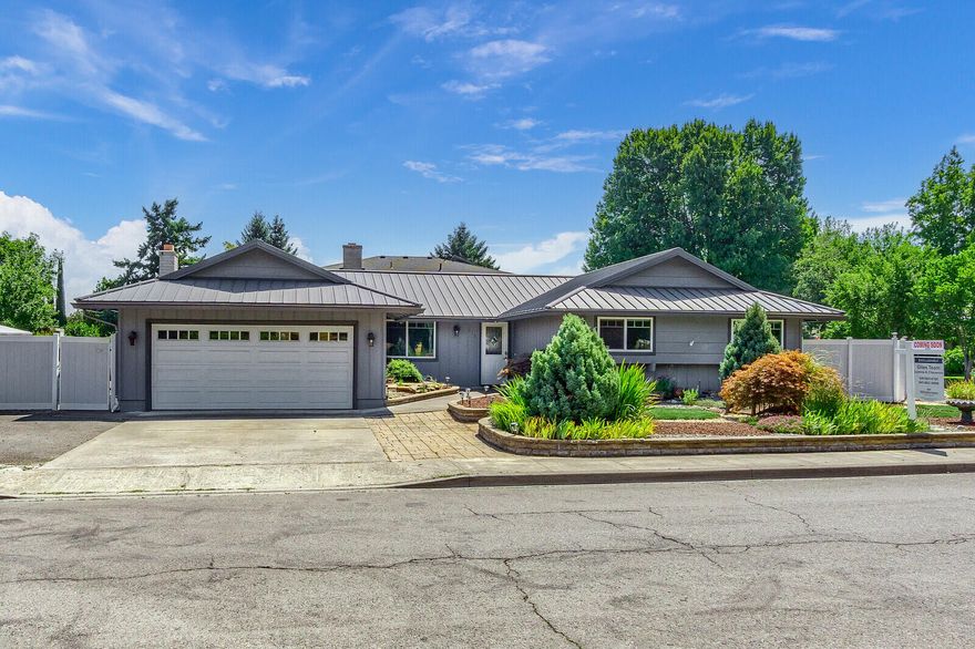 Beautiful single level Central Point home wonderfully located is now on the market.  This three bedroom three bath home with a formal living and family room has space for everyone. Easy care yard with great fenced side yard perfect to parking your toys. The refreshing in-ground pool and hot tub are ready for you to enjoy.  Call today to make an appointment as it won't last long.