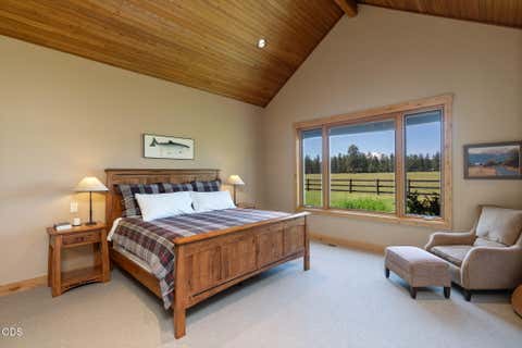 Tiny photo for 15385 Windigo Trail, Sisters, OR 97759 (MLS # 220226511)