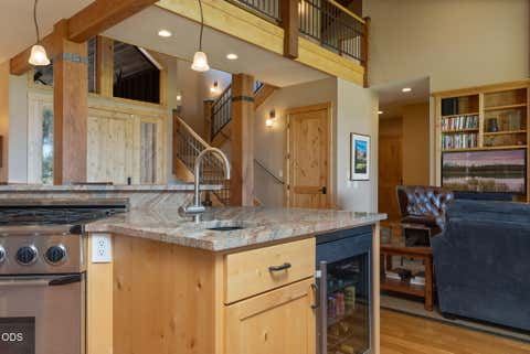 Tiny photo for 15385 Windigo Trail, Sisters, OR 97759 (MLS # 220226511)