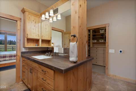 Tiny photo for 15385 Windigo Trail, Sisters, OR 97759 (MLS # 220226511)