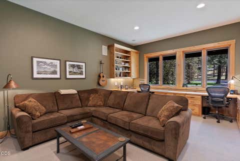 Tiny photo for 15385 Windigo Trail, Sisters, OR 97759 (MLS # 220226511)