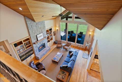 Tiny photo for 15385 Windigo Trail, Sisters, OR 97759 (MLS # 220226511)