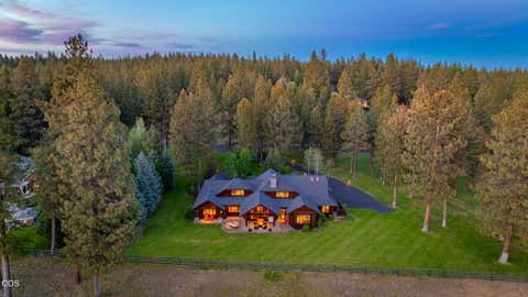 Tiny photo for 15385 Windigo Trail, Sisters, OR 97759 (MLS # 220226511)