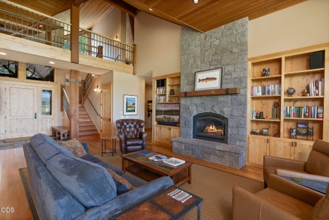 Tiny photo for 15385 Windigo Trail, Sisters, OR 97759 (MLS # 220226511)