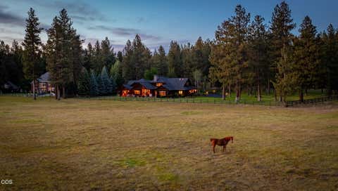 Tiny photo for 15385 Windigo Trail, Sisters, OR 97759 (MLS # 220226511)