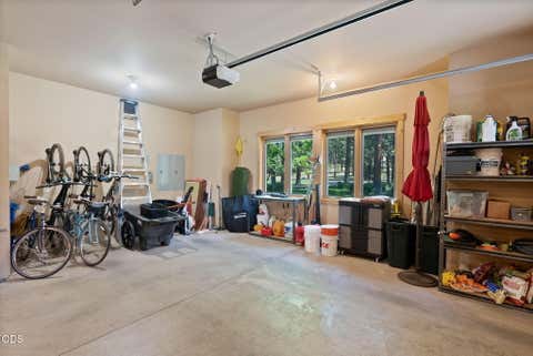 Tiny photo for 15385 Windigo Trail, Sisters, OR 97759 (MLS # 220226511)