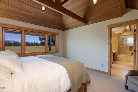 Tiny photo for 15385 Windigo Trail, Sisters, OR 97759 (MLS # 220226511)